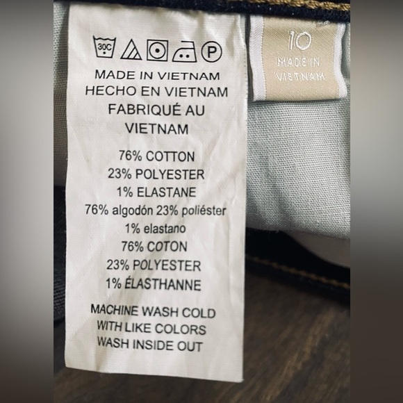 New! Michael Kors Dark Wash Jeans - Picture 8 of 9